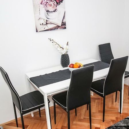 Apartments Old Town Пореч Экстерьер фото