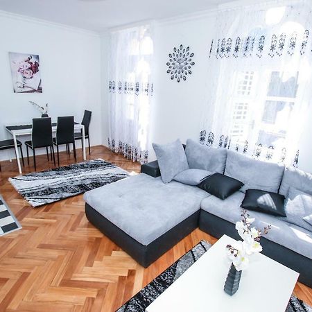 Apartments Old Town Пореч Экстерьер фото