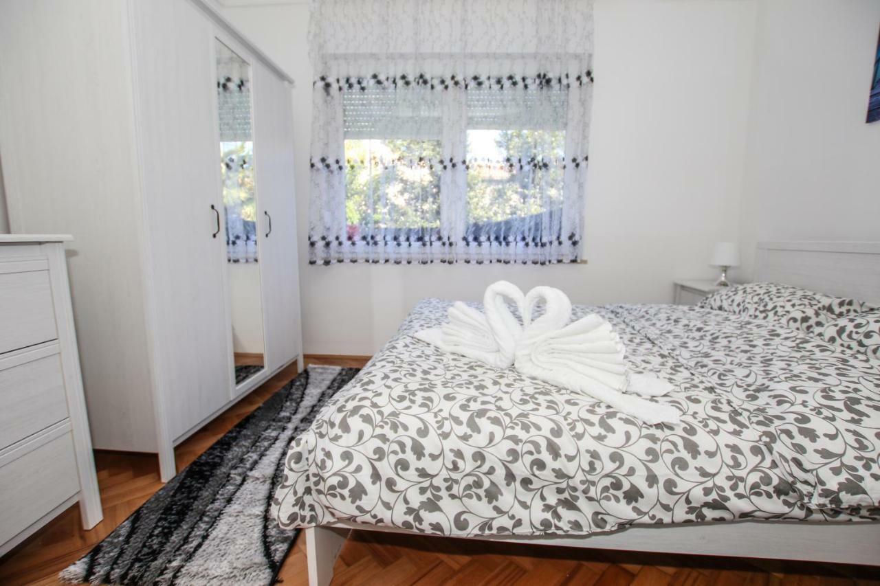 Apartments Old Town Пореч Экстерьер фото
