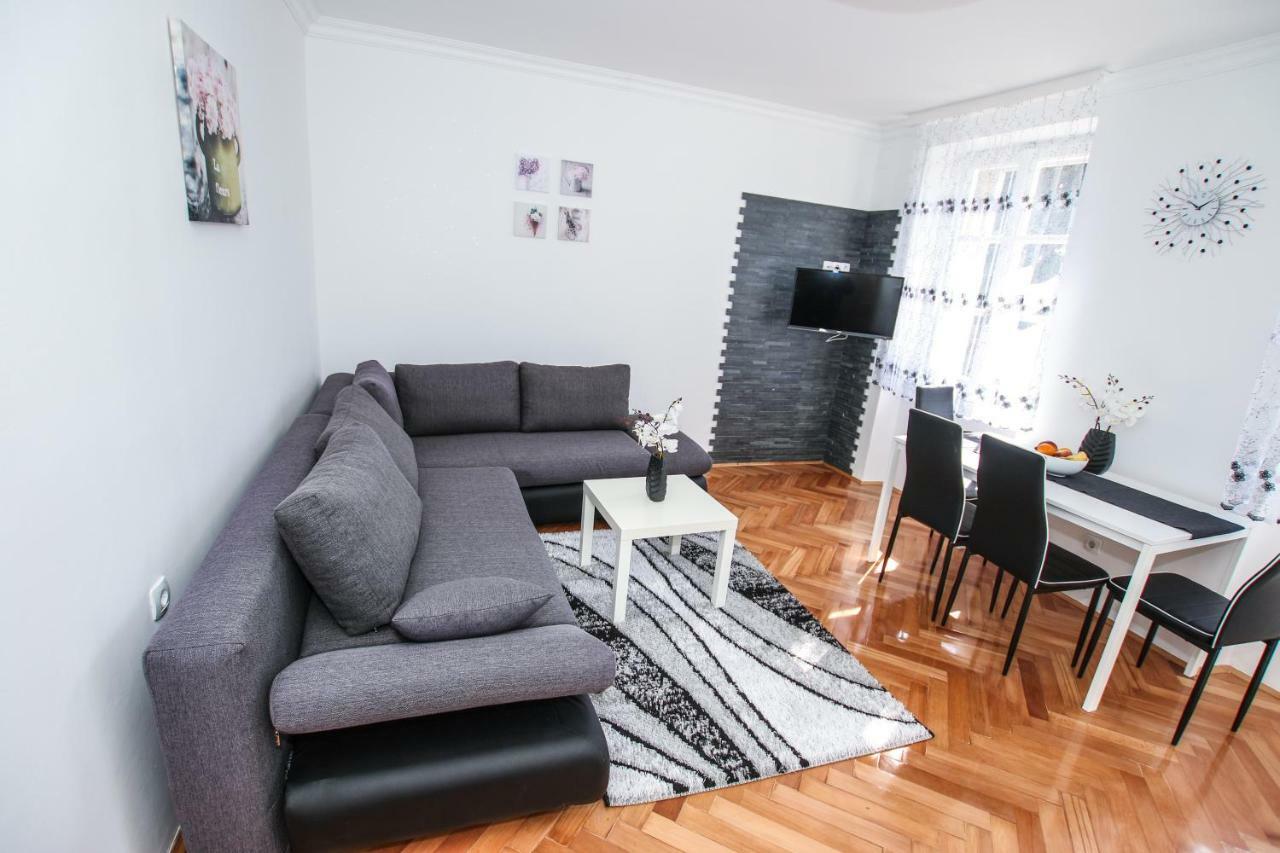 Apartments Old Town Пореч Экстерьер фото