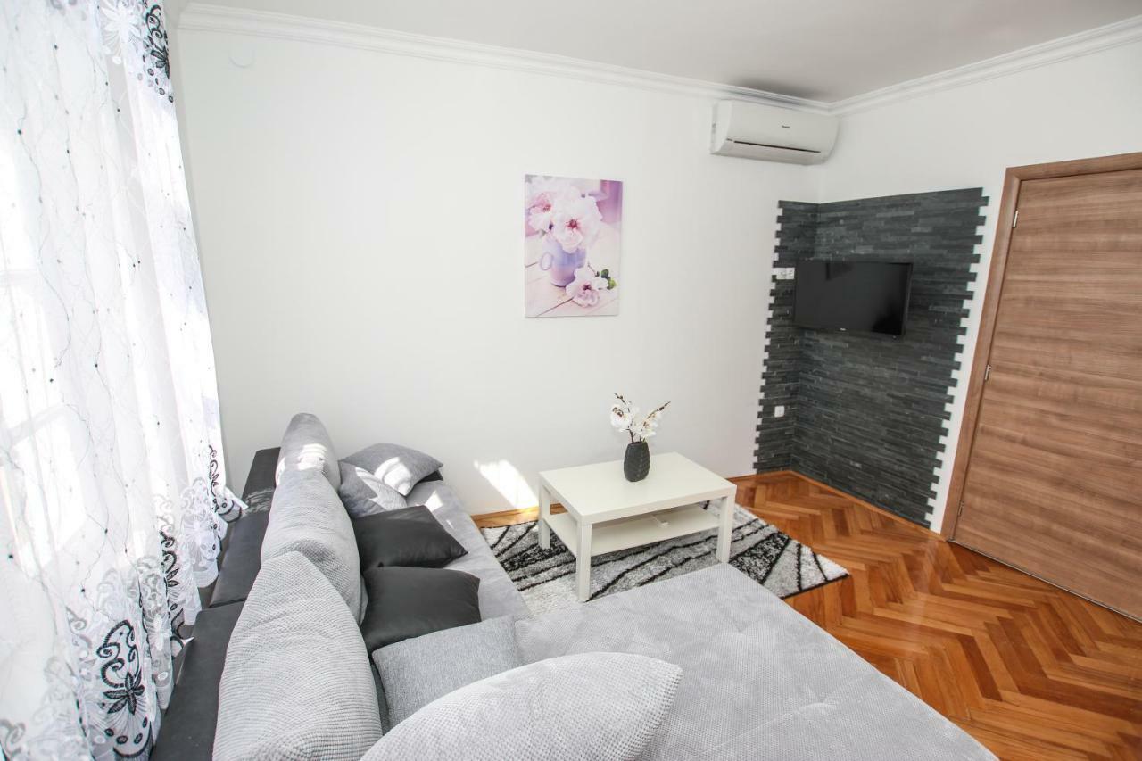 Apartments Old Town Пореч Экстерьер фото
