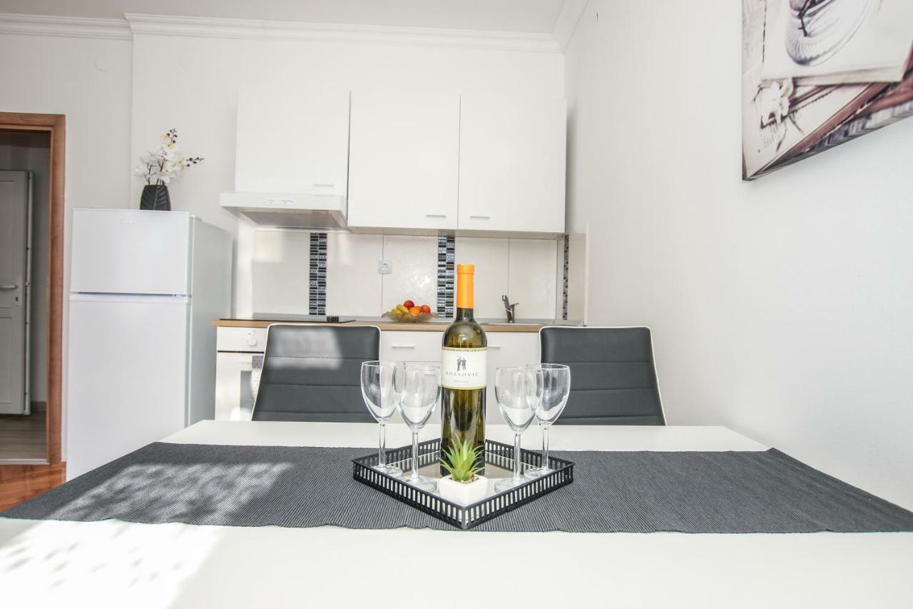 Apartments Old Town Пореч Экстерьер фото