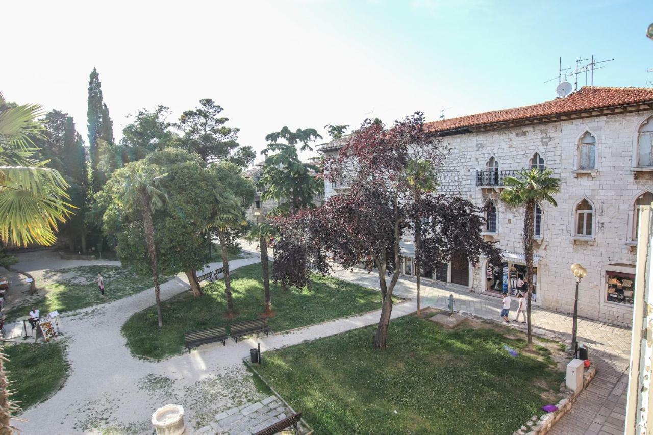Apartments Old Town Пореч Экстерьер фото