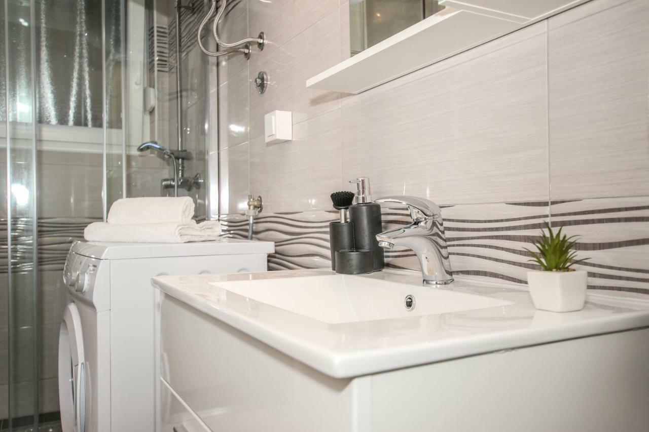 Apartments Old Town Пореч Экстерьер фото